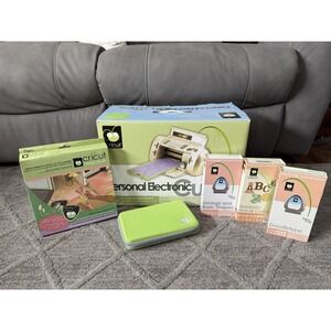 Cricut Provo Craft 24" Personal Electronic Cutter Machine BUNDLE LOT